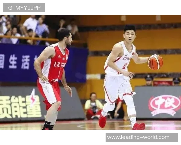 齐麟的崛起之路：从默默无闻到篮球赛场的耀眼明星